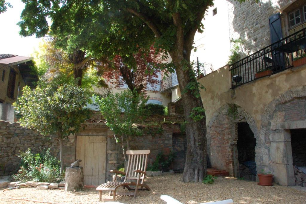 Auberge Lion D'Or Saint-Antonin Exterior foto