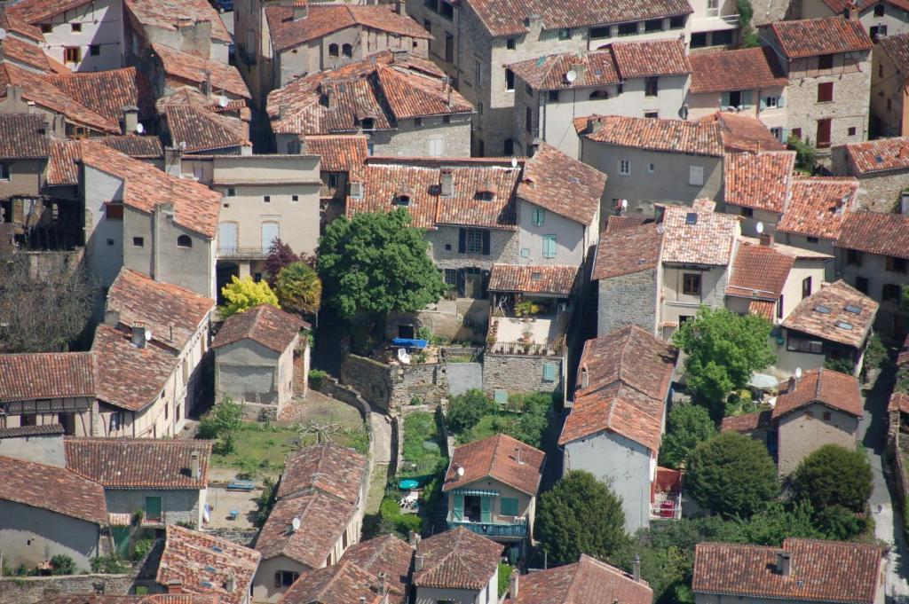 Auberge Lion D'Or Saint-Antonin Quarto foto